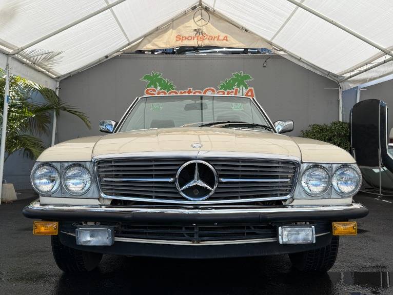 Mercedes-benz-380-class-1982