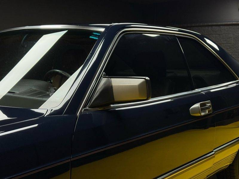 Mercedes-benz-380-series-sec-2d-coupe-1982-blue-10