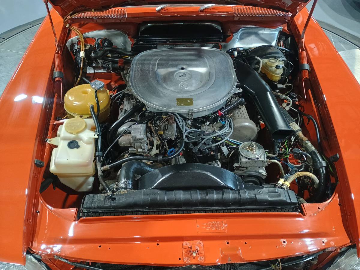Mercedes-benz-380-sl-1982-20