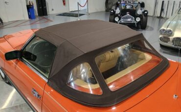 Mercedes-benz-380-sl-1982-21
