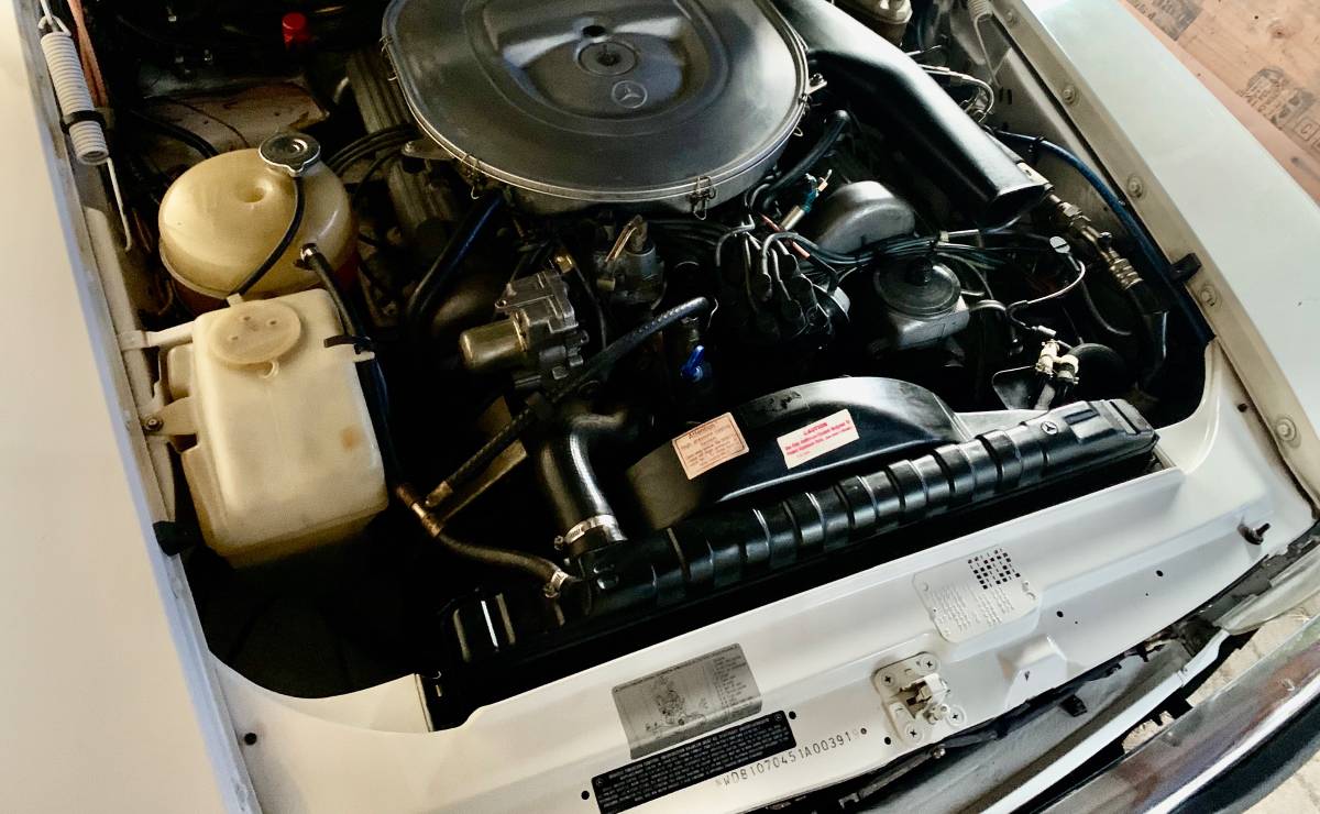 Mercedes-benz-380-sl-1984-white-1