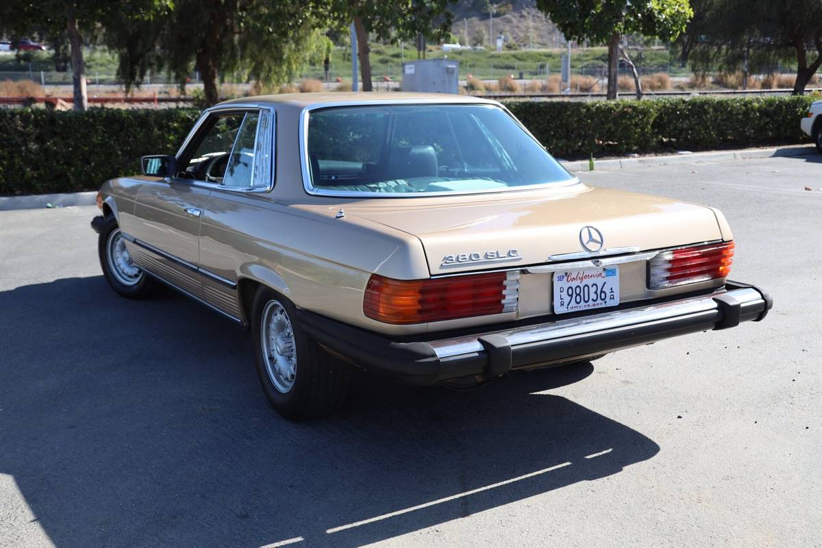 Mercedes-benz-380-slc-1981-black-11