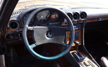 Mercedes-benz-380-slc-1981-black-13