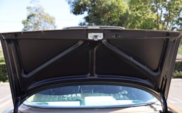 Mercedes-benz-380-slc-1981-black-14