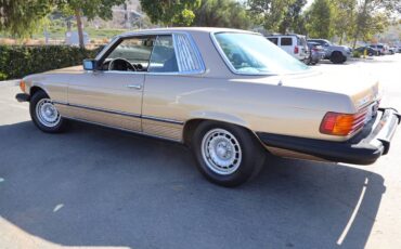 Mercedes-benz-380-slc-1981-black-18