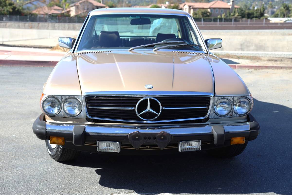 Mercedes-benz-380-slc-1981-black-6