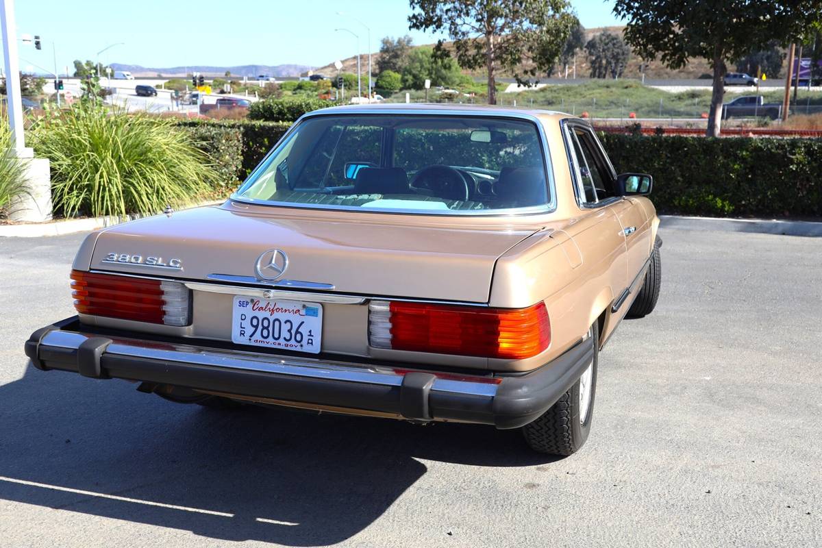 Mercedes-benz-380-slc-1981-black-7
