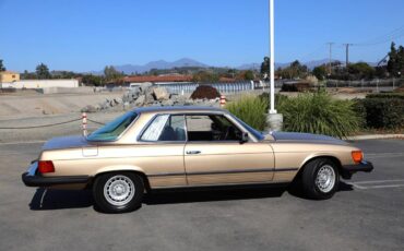 Mercedes-benz-380-slc-1981-black-9