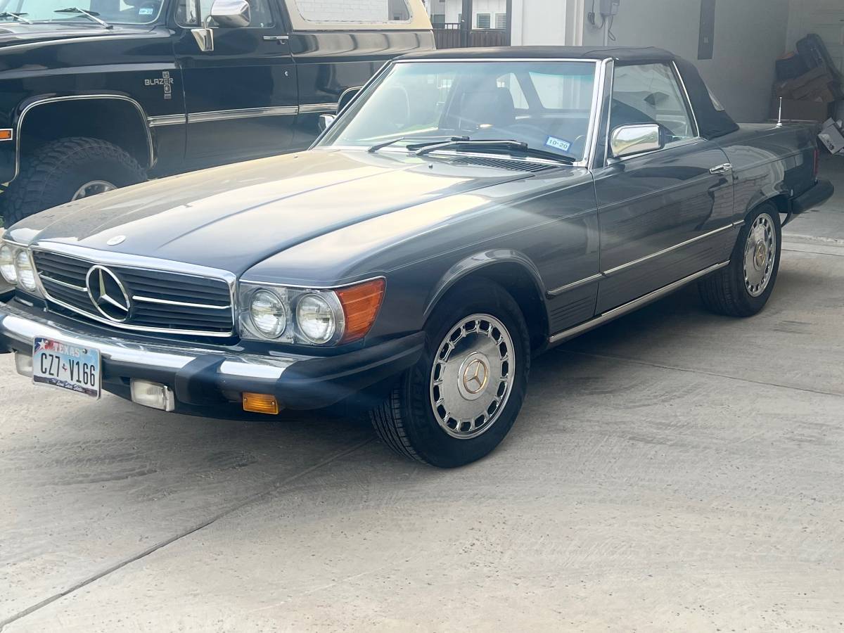 Mercedes-benz-380sl-1981-silver-3