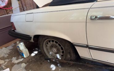 Mercedes-benz-380sl-1982-white-1