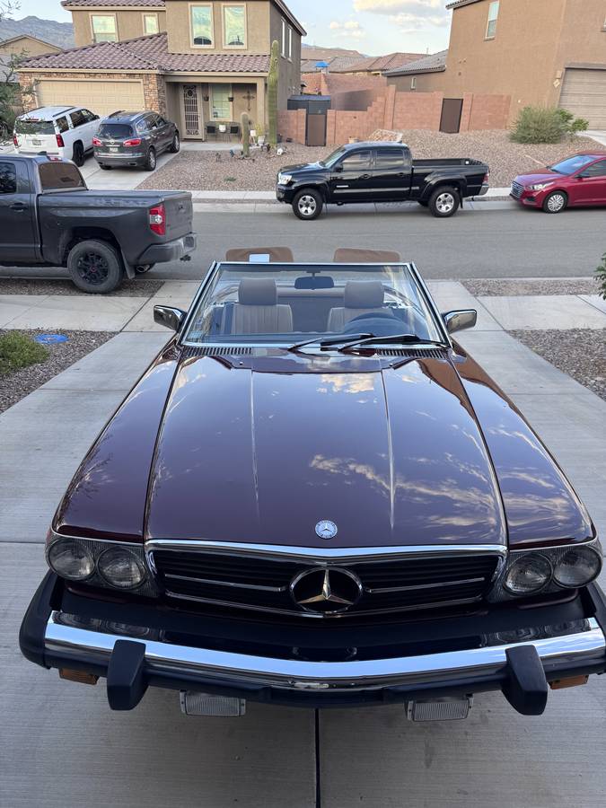 Mercedes-benz-380sl-1983-2