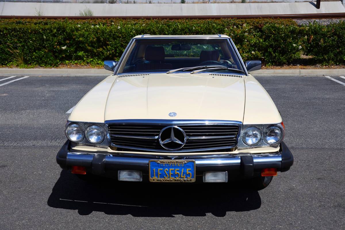Mercedes-benz-380sl-1983-custom-3
