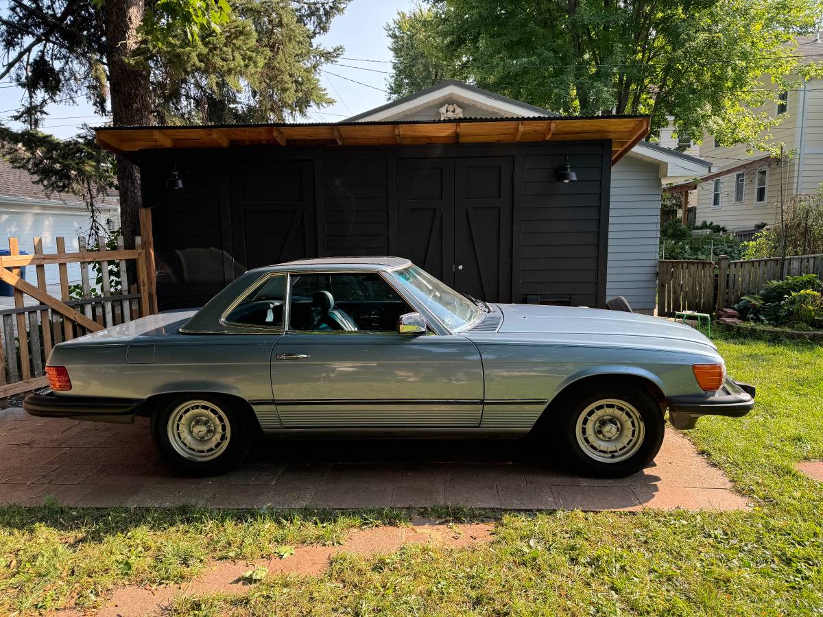 Mercedes-benz-380sl-1985-blue-2