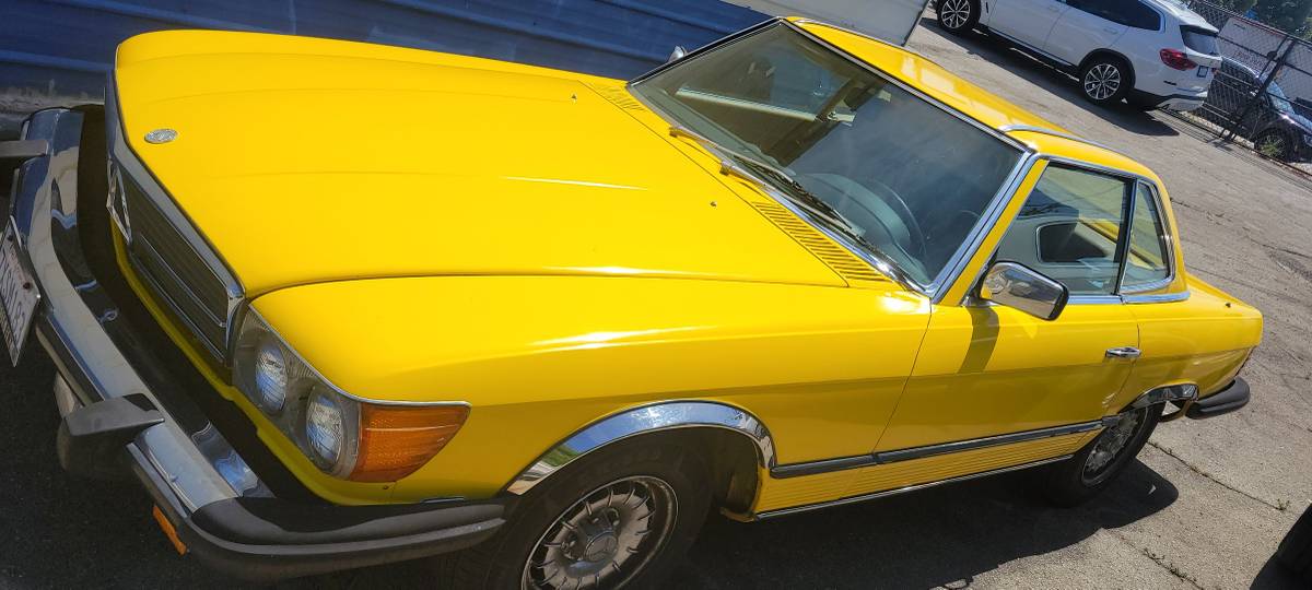 Mercedes-benz-380sl-1985-yellow-2