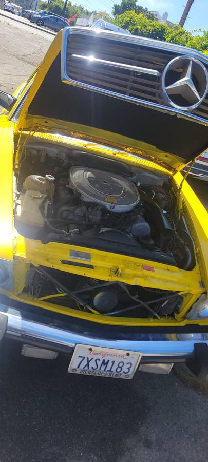 Mercedes-benz-380sl-1985-yellow-7