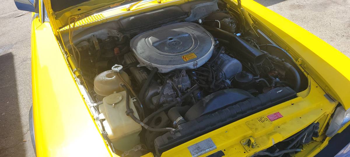 Mercedes-benz-380sl-1985-yellow-8