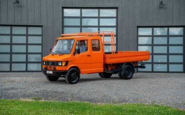 Mercedes-benz-407d-diesel-1986-orange