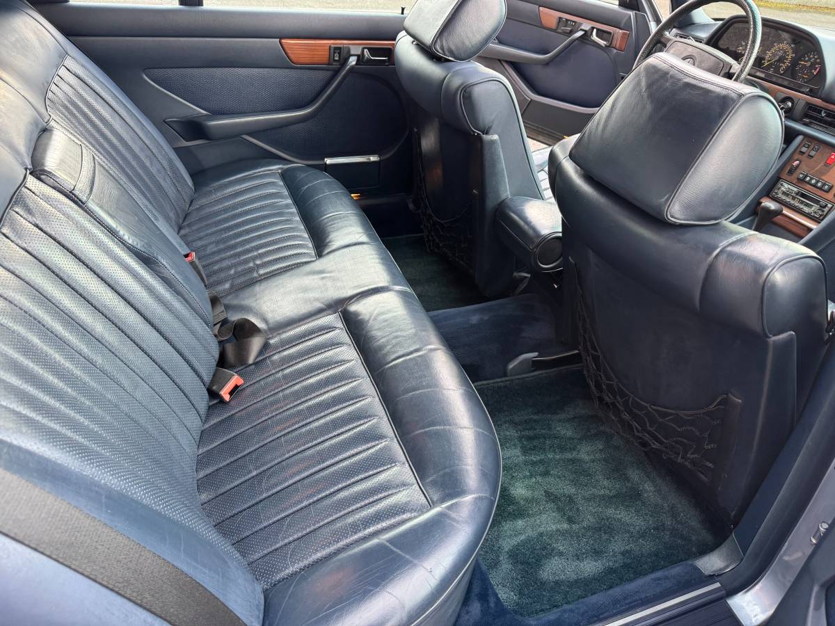 Mercedes-benz-420-sel-1988-blue-16