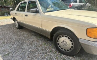 Mercedes-benz-420-sel-sedan-1987-yellow-1