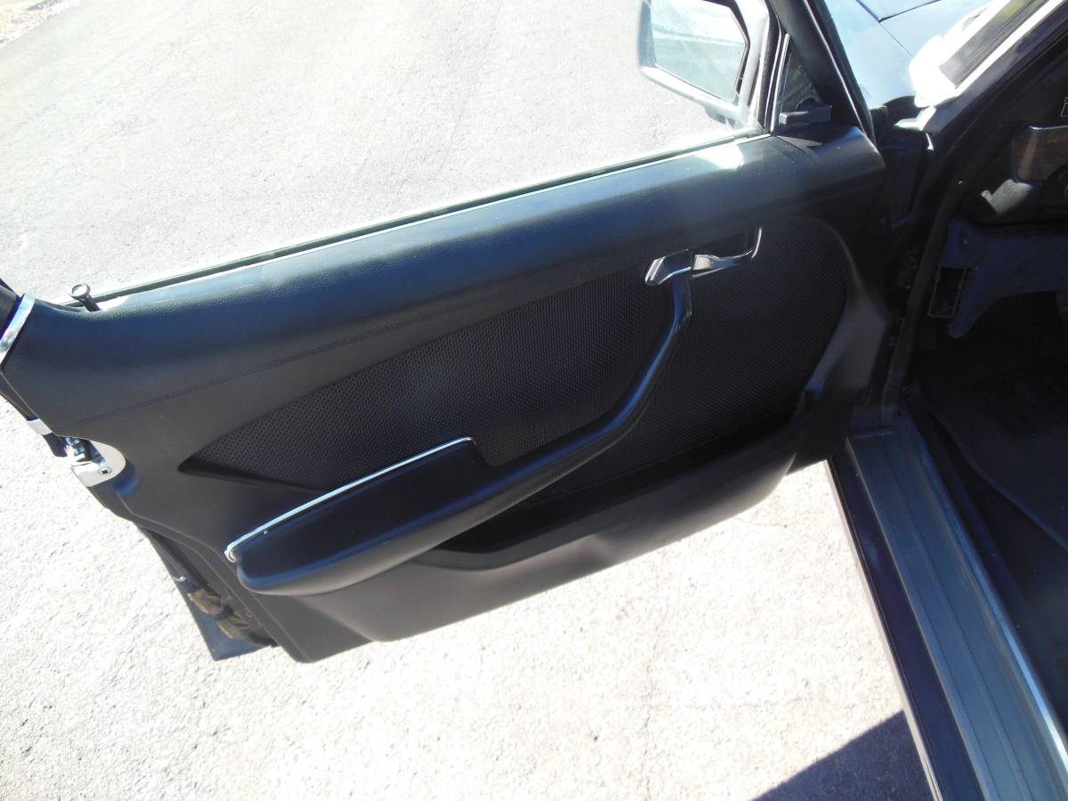 Mercedes-benz-450-sel-1975-black-18