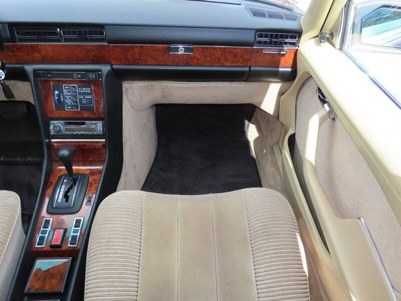 Mercedes-benz-450-sel-1979-brown-1