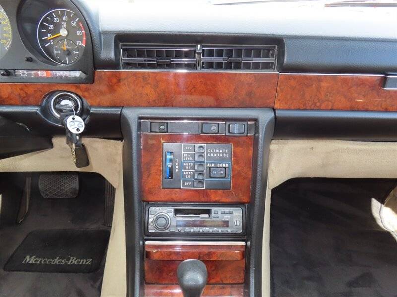 Mercedes-benz-450-sel-1979-brown-15