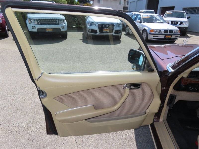 Mercedes-benz-450-sel-1979-brown-23
