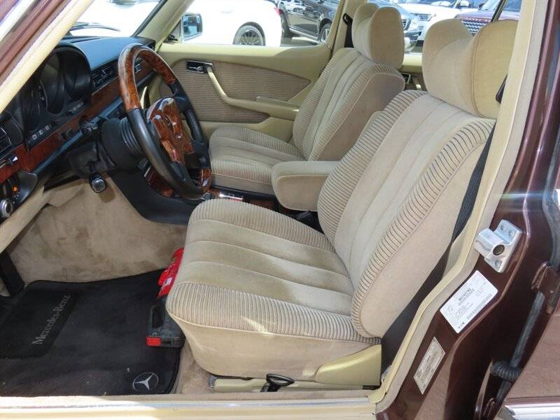 Mercedes-benz-450-sel-1979-brown-8