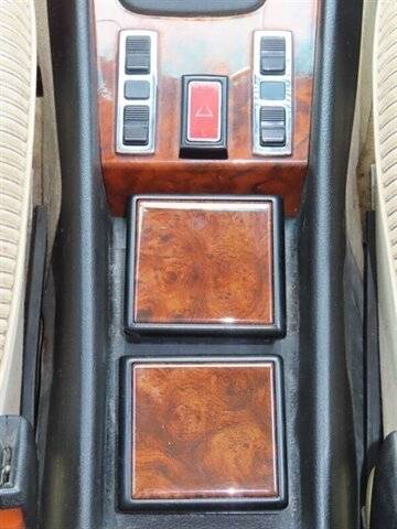 Mercedes-benz-450-sel-6.9-1980-brown-19