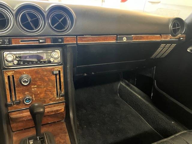 Mercedes-benz-450sl-1975-grey-12
