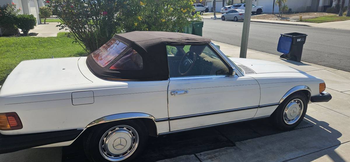Mercedes-benz-450sl-1975-white-3