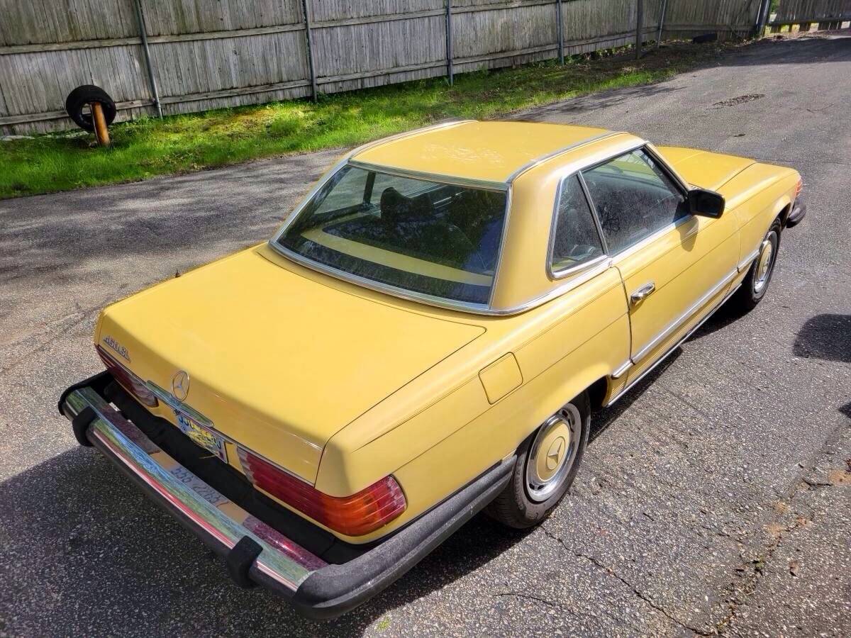 Mercedes-benz-450sl-1976-yellow-4