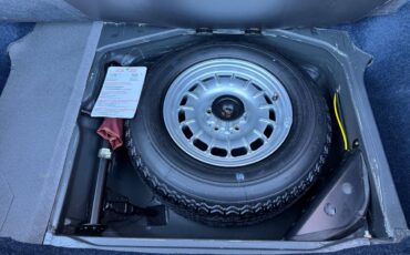 Mercedes-benz-500-500sel-1984-white-21