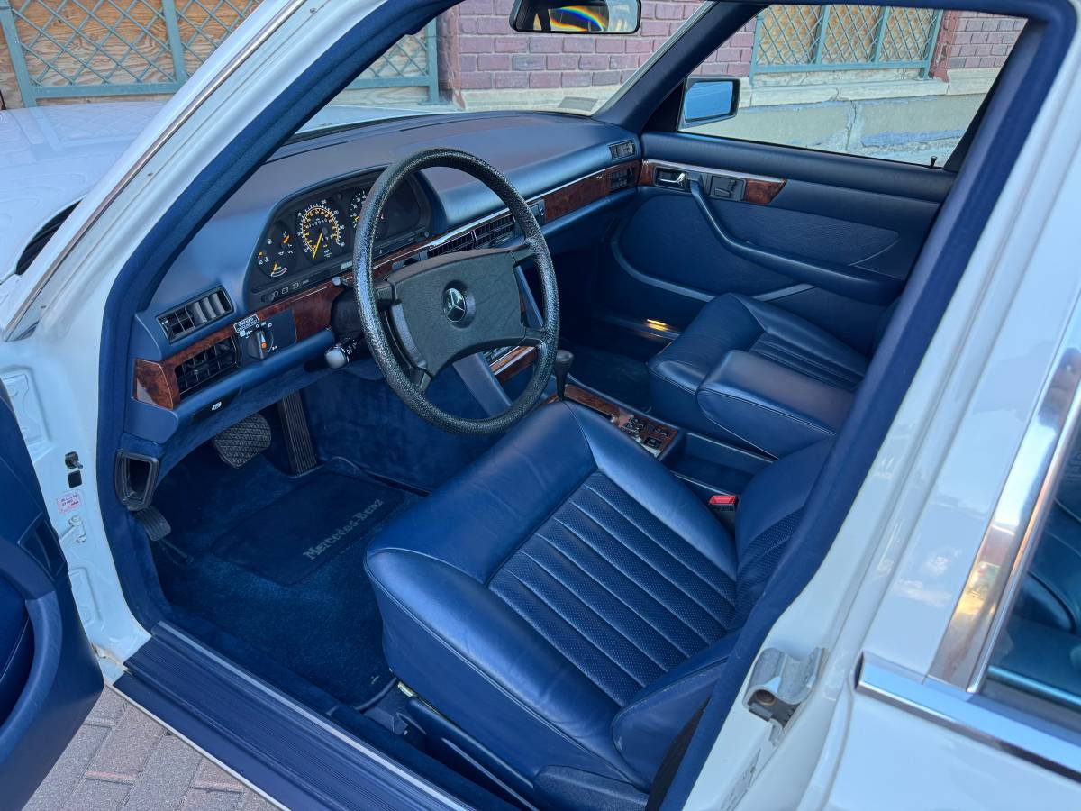 Mercedes-benz-500-500sel-1984-white-9