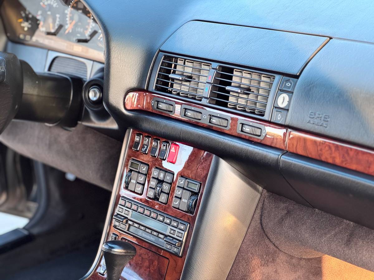 Mercedes-benz-500-500sel-1993-black-4