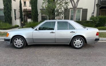 Mercedes-benz-500e-1993-silver-3