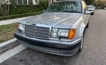 Mercedes-benz-500e-1993-silver