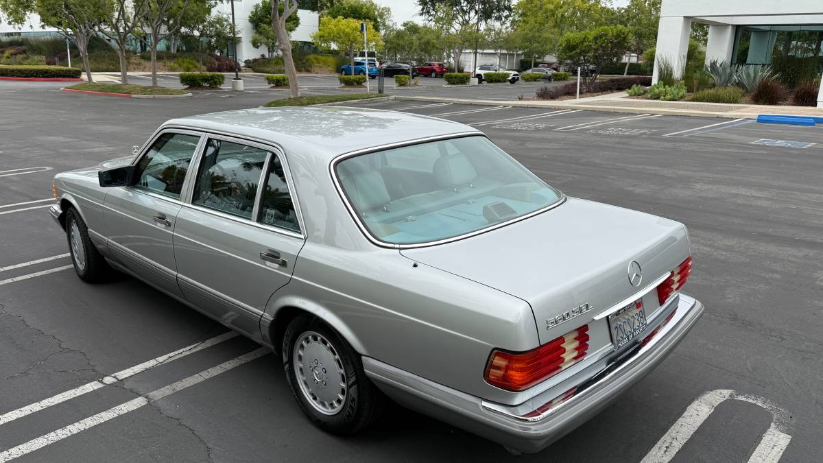 Mercedes-benz-560-560sel-1990-silver-6