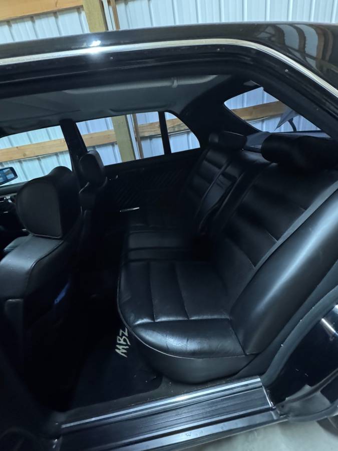 Mercedes-benz-560-560sel-1991-3