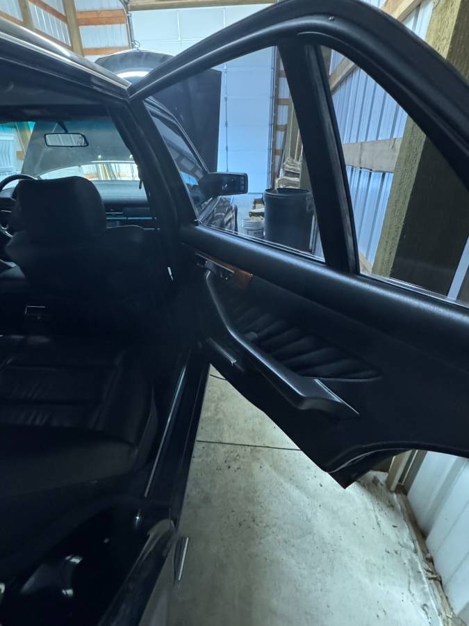 Mercedes-benz-560-560sel-1991-4