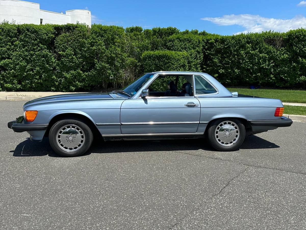 Mercedes-benz-560-560sl-1986-10