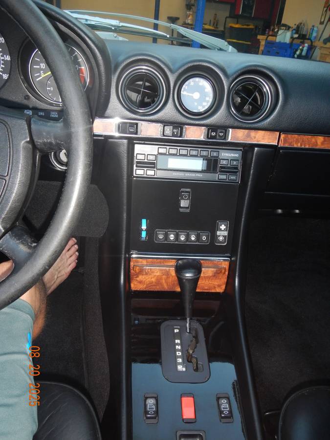 Mercedes-benz-560-560sl-1988-silver-4