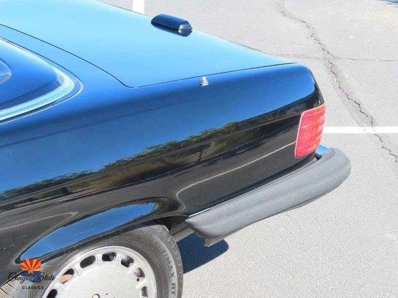 Mercedes-benz-560-560sl-1989-black-17