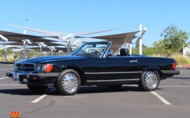 Mercedes-benz-560-560sl-1989-black-2