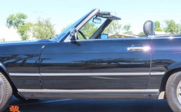 Mercedes-benz-560-560sl-1989-black-21