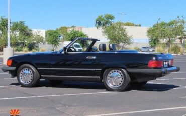 Mercedes-benz-560-560sl-1989-black-4