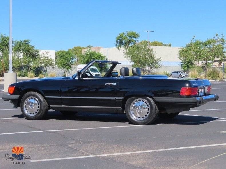 Mercedes-benz-560-560sl-1989-black-4
