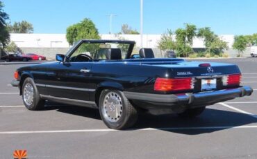 Mercedes-benz-560-560sl-1989-black-6