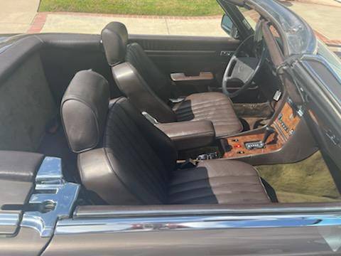 Mercedes-benz-560-560sl-taupe-1987-16