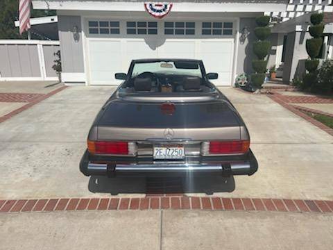 Mercedes-benz-560-560sl-taupe-1987-18